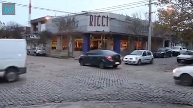 Where there are no traffic rules А как же правила дорожного движения