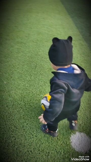 Маленький футболист