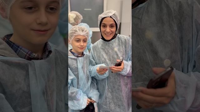 «Дети в лаборатории, конкурсы, розыгрыш прогулки на теплоходе "Radisson" и буря эмоций»