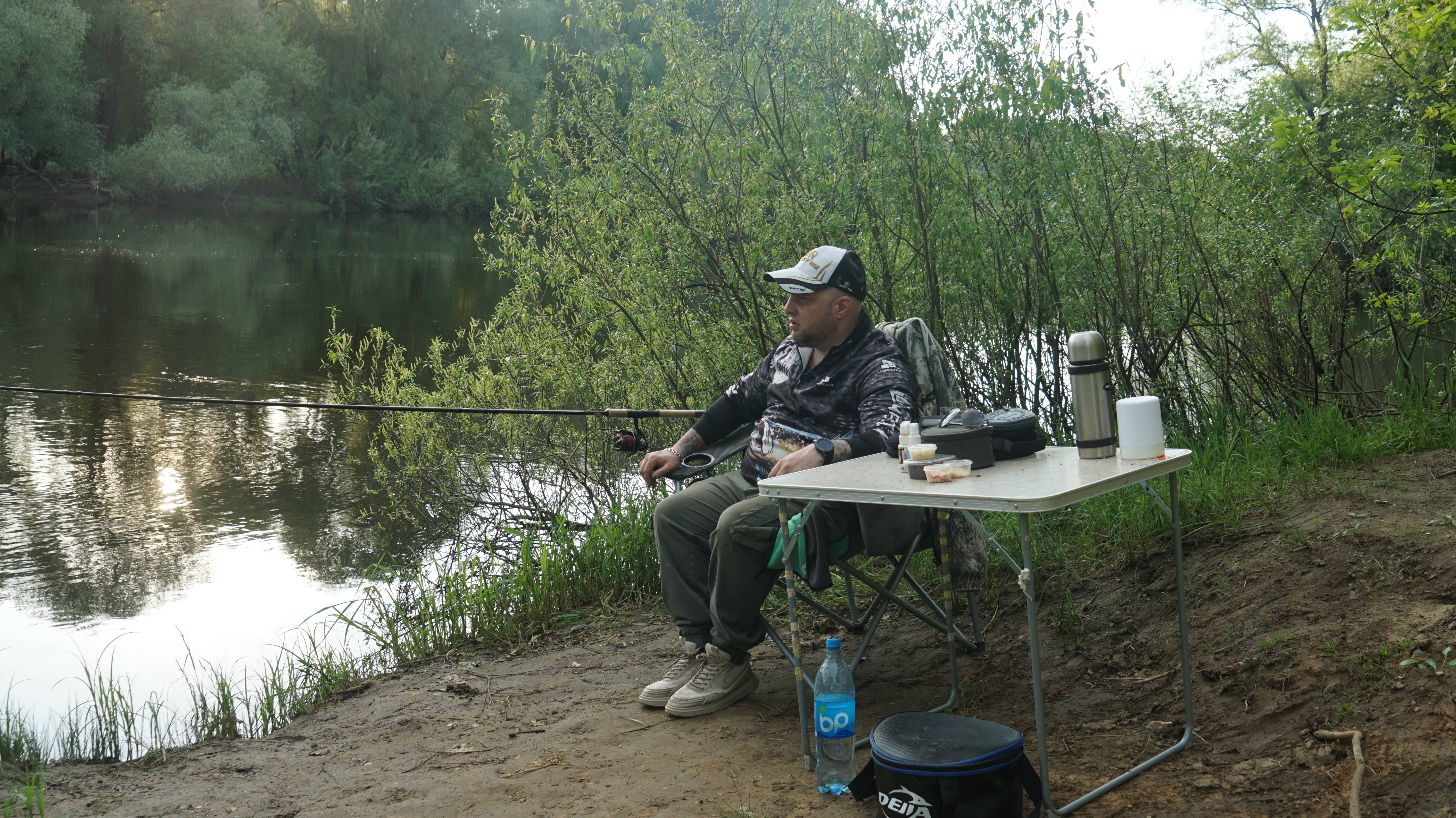 Фидерная рыбалка весной на десне