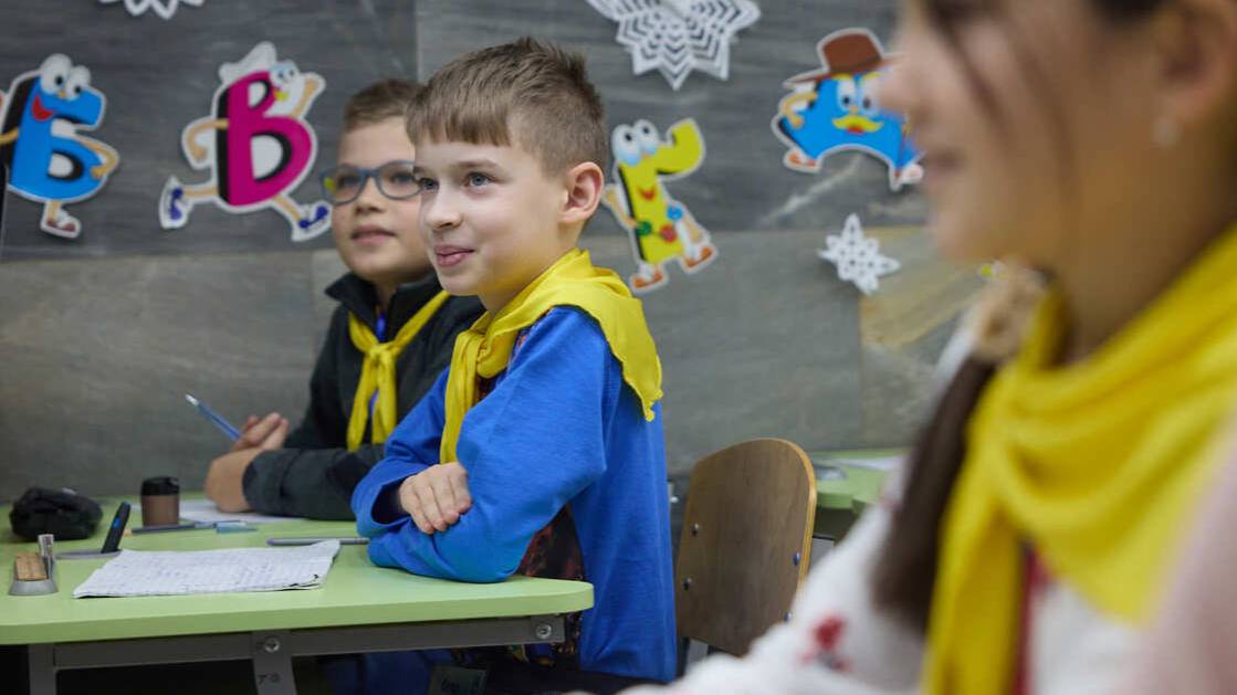 В офисе Зеленского призвали внушать украинским детям мысль о России как враге