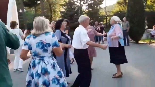 ЦЫГАНОЧКА ЧЕРНАЯ, ПОГАДАЙ !!!ХАРЬКОВ ТАНЦЫ #kharkiv