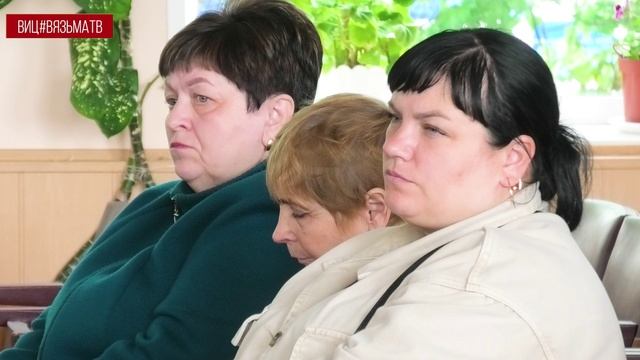 На заседании комиссии по строительству,транспорту и ЖКХ  20 мая были рассмотрены важные вопросы