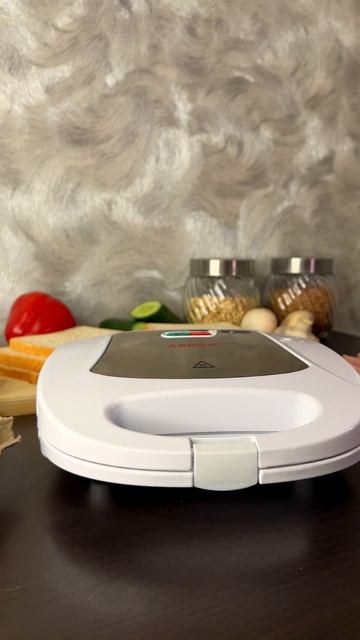 Сэндвичница / Sandwich maker ARESA AR-1205