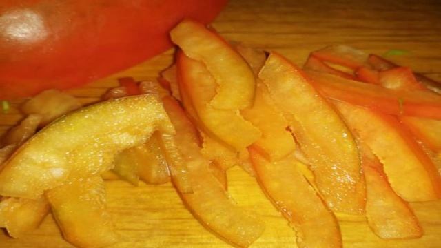 Капуста маринованная с перцем и морковью