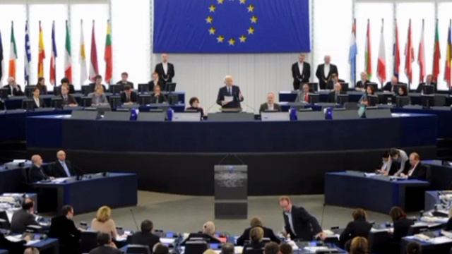 Совет ЕС 27 мая обсудит лишение Венгрии права голоса в Евросоюзе, говорится в повестке дня саммита.