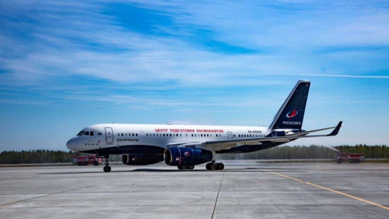 Российский самолет Ту-204-300 совершил первый полет