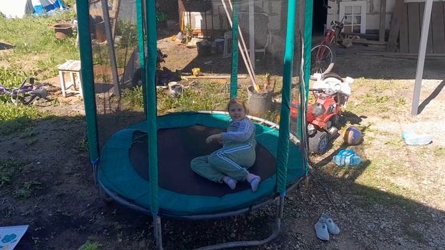 Отдых на батуте