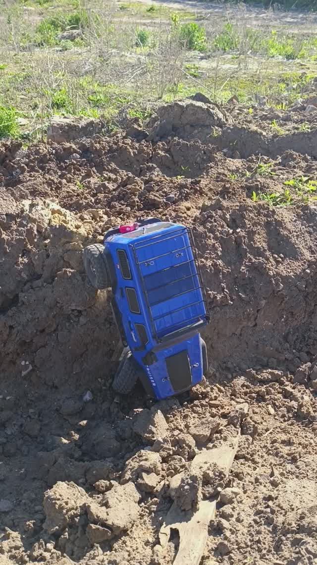 В конце фейл с RGT EX86100 #rc #rccar #crawler #4x4rc #scale #rclife #fail #rgt #rgtrc