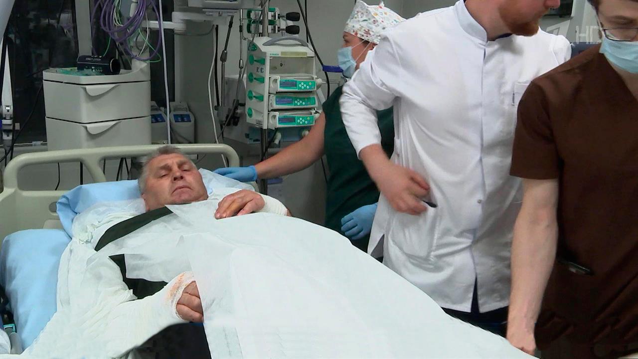 Появились кадры с раненым от дрона ВСУ Волобуевым из больницы в Москве