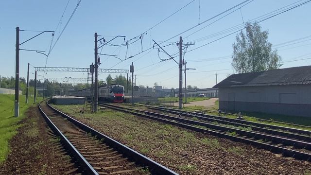Электропоезд ЭП2Д-0141 станция Звенигород до станции Лобня. 23.05.2025.