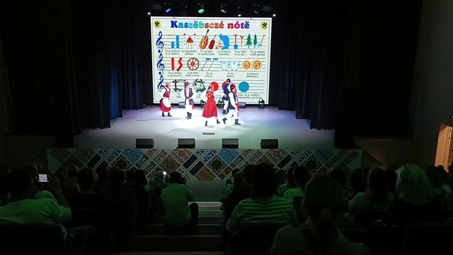 Народный польский ансамбль песни и танца KORALE - КАШУБСКИЕ ЗАБАВЫ