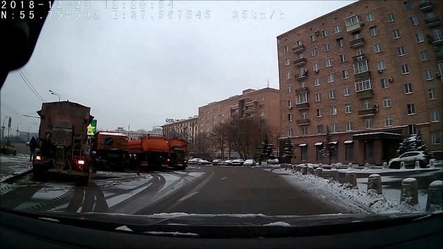 Видеорегистратор NAVITEL RE900 FULL HD