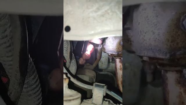 как снять просто стартер на toyota noah 1996 года