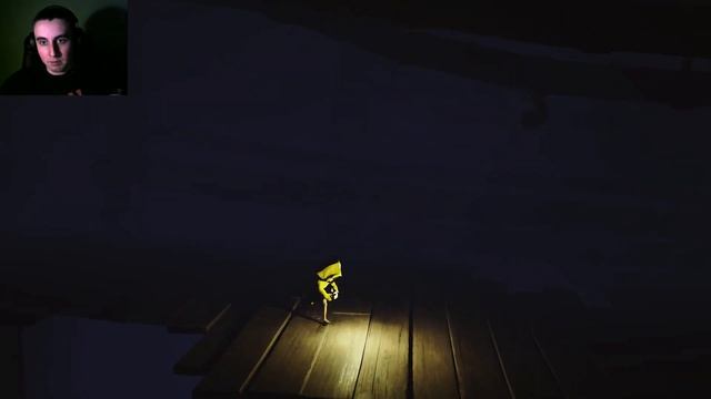 ПЕРСОНАЖ В ДОЖДЕВИКЕ🔥Little Nightmares Прохождение # 1