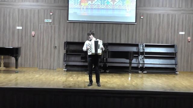 В. Гридин “Карело - финская полька”.  Исполняет Умар Б?