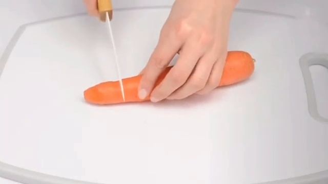 Оригинальная подача на стол ананаса👍