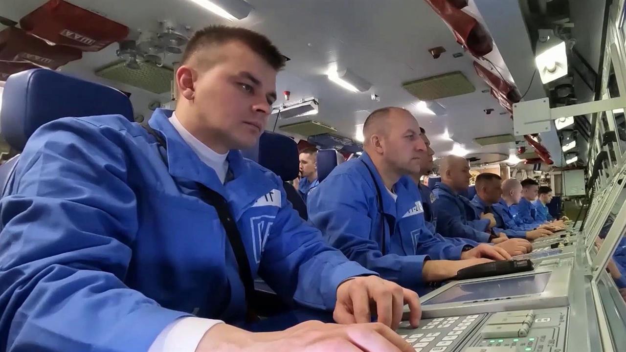 Атомный подводный крейсер "Архангельск" выполнил стрельбу "Калибром" на 600 км по береговой цели