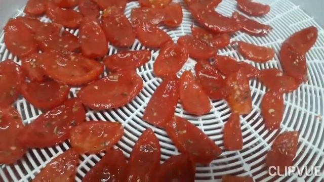 Вяленые томаты. Впереди сезон заготовок.