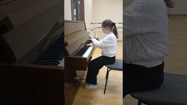 1394 Коваленкова София 9 лет Химки МО Болезнь куклы (П.Чайковский)