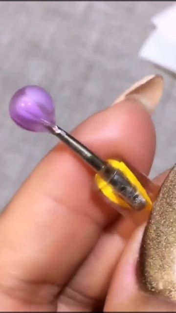 Когда мастер маникюра творит чудеса💅
