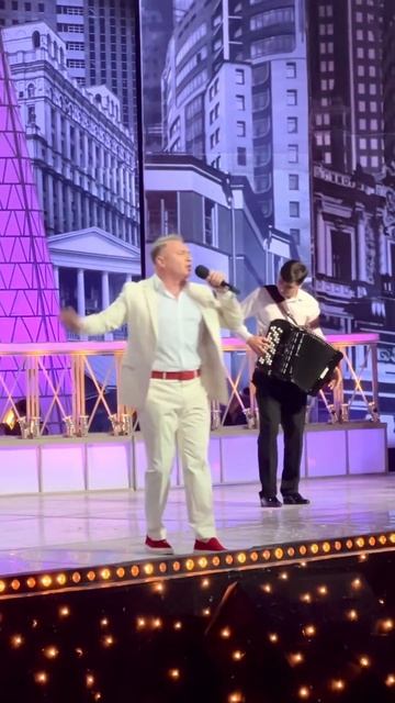 А Любовь Она Всегда Без Причин✌️В Чём Причина? #александрдобронравов #музыка #shorts #юмор #смех