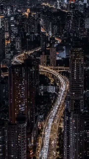 Китай , Ночной Шанхай.  Это незабываемое зрелище.