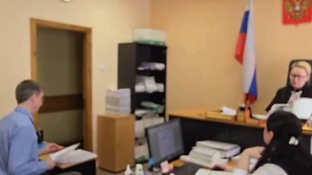 Блокадницу, собиравшуюся соперничать с Бегловым на выборах, оштрафовали за дискредитацию ВС РФ