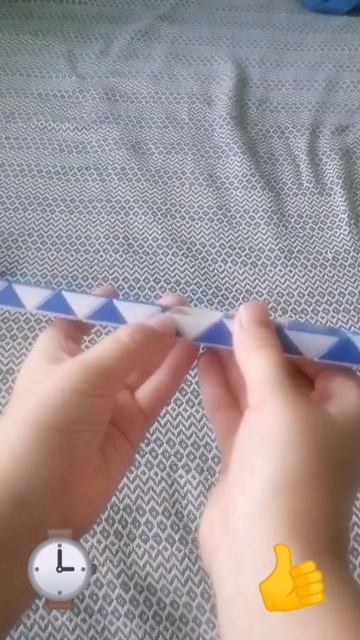 Часы из змейки рубика