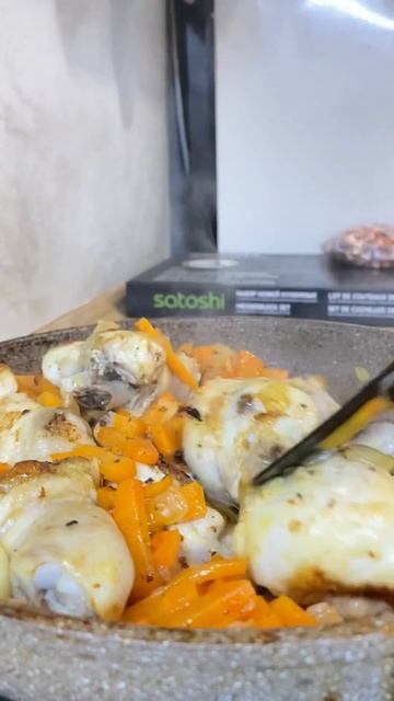 Плов с курицей в сковороде #плов #еда #вкусно #повар
