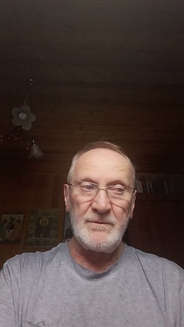 Политики и преступники одно и то же.
