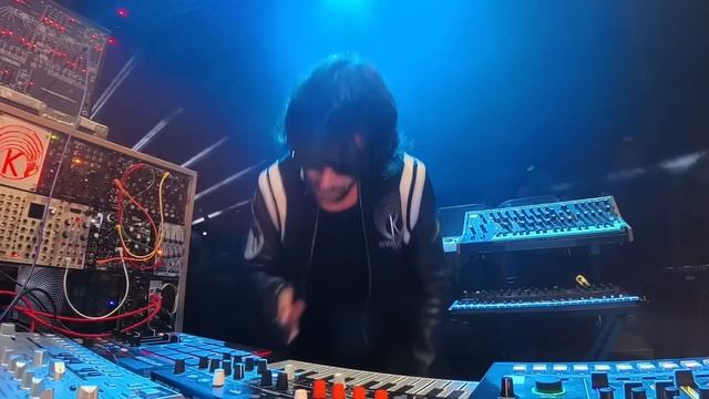 Kasablanca - THUNDERSTRUCK (Live from Ame, Brazil)