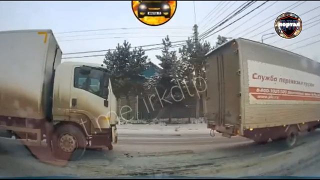 На одной волне с коллегой: в Иркутске оба водителя сде?