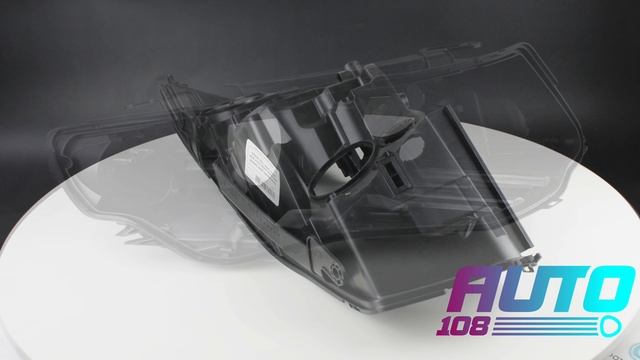 Land Rover Discovery Sport (2015-2019) дорестайлинг xenon правый