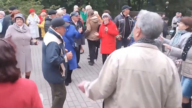 7.11.22г..."Нравится Мне"... Банд Одесса....звучит на танцпол?