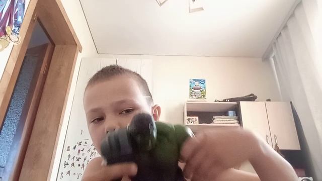 1000000542.mp4