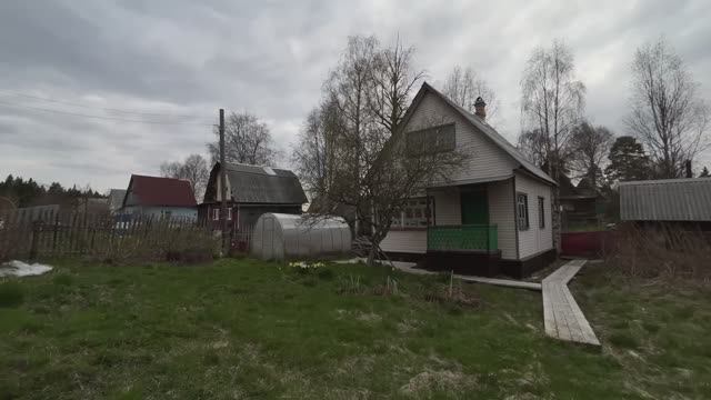 Продается уютная дача в СНТ Рыжик! Дом из бруса, баня, колодец, участок 12 соток.
Новодвинск