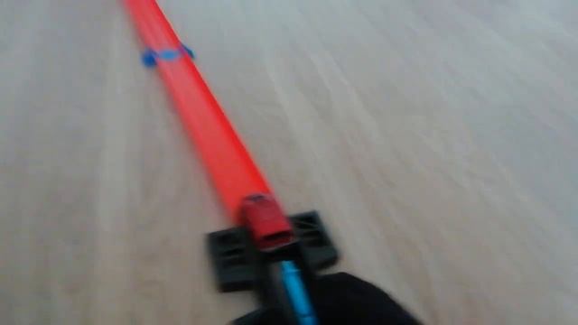 Тестим  тяжёлые тачки Hot Wheels