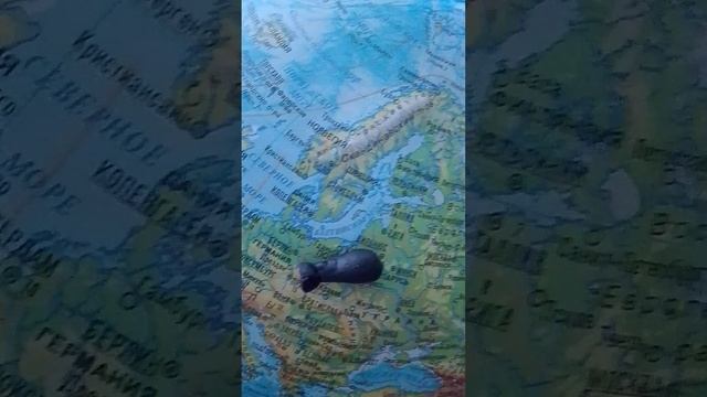 Фильм Ядерная бомба 1часть: Бомбоубежище.