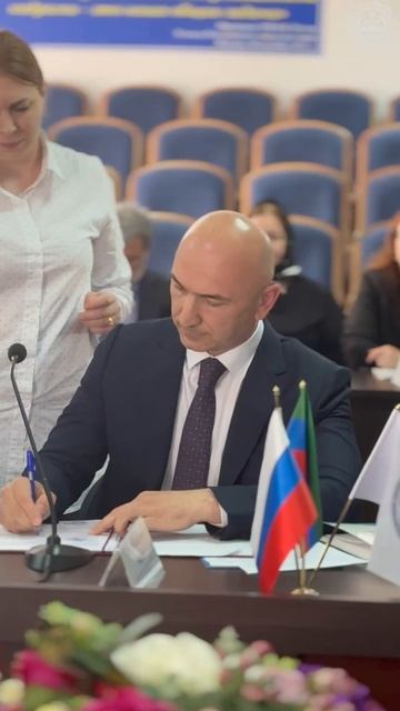 Подписание соглашения о партнёрстве