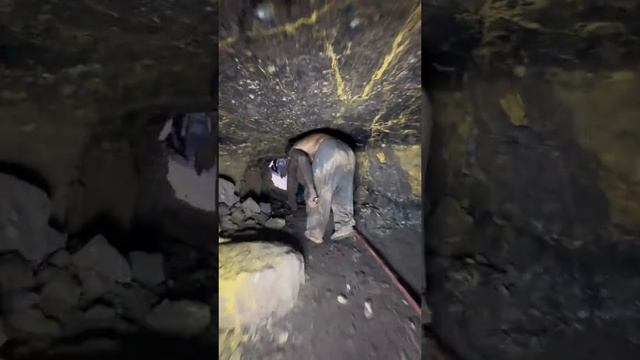 Подземный тетрис (загрузка нового уровня)