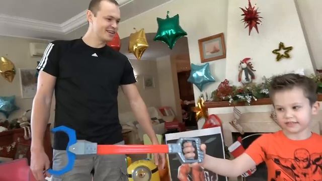 Мистер Макс • Mister Max - ЧЕЛЛЕНДЖ 100 ЗА 10   Макс в 5 лет пробует сделать СТО отжиманий от пола з