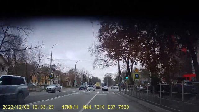 Новороссийск. Нарушение ПДД 2022-12-03_10-33-21