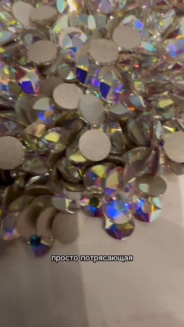 Новая коллекция кристаллов от Swarovski