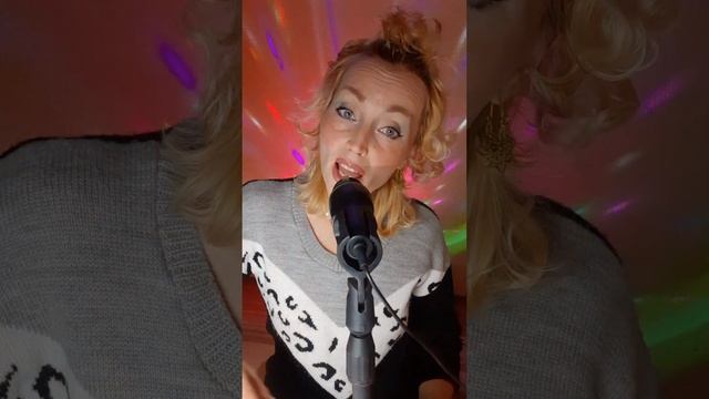 ТАНЦЫ НА СТЕКЛАХ - УНИКАЛЬНОЕ ИСПОЛНЕНИЕ БИБЛИЛЕНЫ!!!