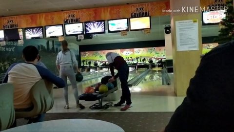 Сбылась мечта 😻 Покатались, поиграли в KARTING, и BOWLING❤️🔥