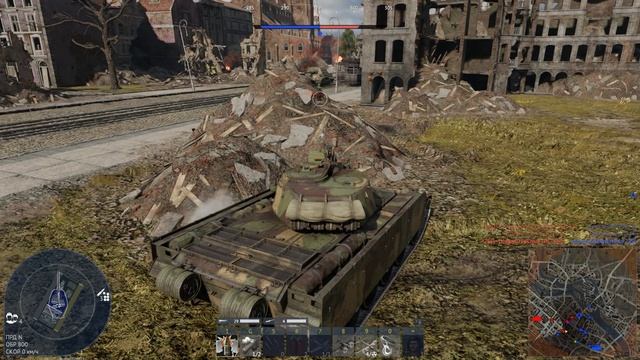 Гоняем бандитов по деревне в War Thunder