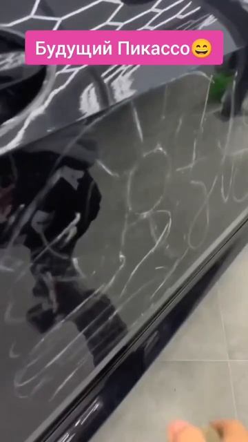 Подскажите, какие успокоительные пьёт этот мужчина 😅👏