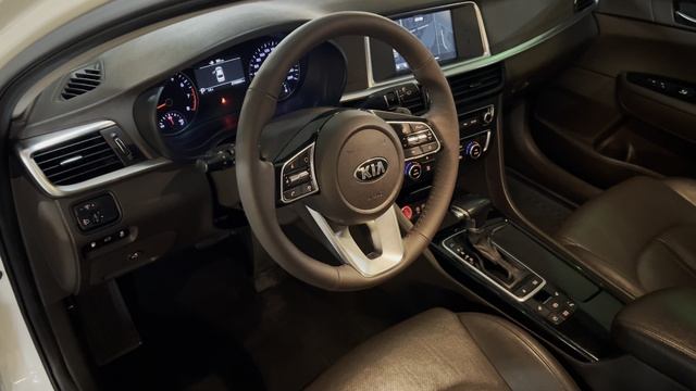 Kia Optima 2019 В534СУ198 Snow White Pearl_22.05.25