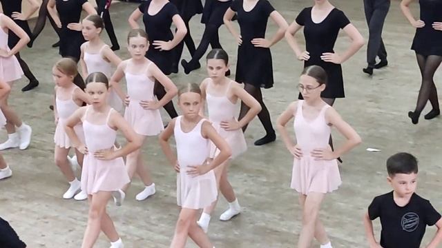 МК по Абхазскому танцу. Ритмы детства (1)